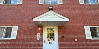 493 Leslie Ct #102 Gallery 1