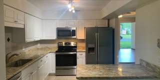 Updated 3 bedroom 2 bath in NW Gainesville Gallery 9