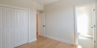 2020-36 W Montrose & 4405-09 N Seeley Gallery 39