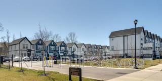 700 N Dupont Avenue Gallery 23