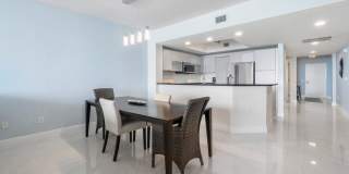 2650 Lake Shore Drive Gallery 9