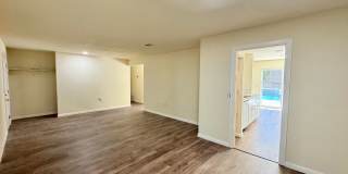 *MOVE IN SPECIAL* Beautiful 3-Bedroom/ 2 Bath REMODELED Home! Gallery 4