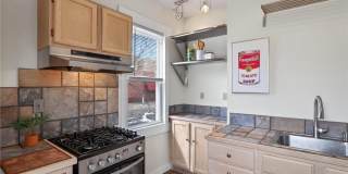 722 Grand Avenue Gallery 22