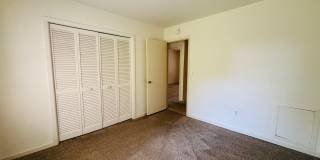 3 Bedroom 2.5 Bath Townhouse Gallery 17