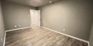208 W Beeline Lane Gallery 12