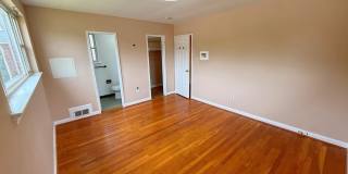 7104 ADELPHI RD Gallery 13
