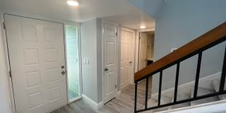 3 Bedroom 2.5 Bathroom Townhome located in Pelican Bay Gallery 4