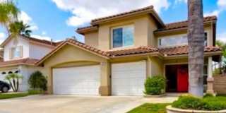 Spacious 5-Bedroom Mission Viejo Home Gallery 1