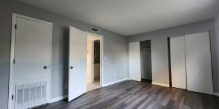 ** HALF OFF 1ST MONTH'S RENT WITH 13 MONTH LEASE ** Gallery 5