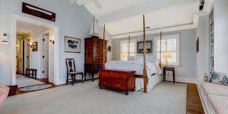 225 Channel Lane Gallery 63