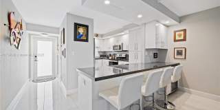 711 S Hollybrook Dr Gallery 4