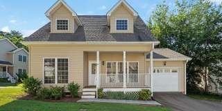 Sweet House - Convenient Southeast Asheville Location Gallery 1