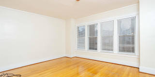 1125 Maryland Street Gallery 4