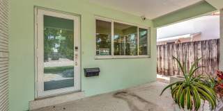 1246 Johnson Street Gallery 40