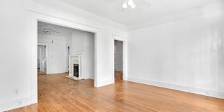 2 BED | 1 BATH | STARLAND DISTRICT Gallery 9