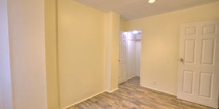 2540 GREENMOUNT Avenue Gallery 10