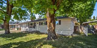 Warm & Welcoming Home in Spokane – Great Location on W Bismark Ave Warm & Welcoming Home in Spokane – Great Location on W Bismark Ave Gallery 45