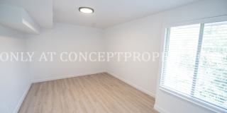 Join Avenue View, a Sophisticated Downtown Community! Gallery 75
