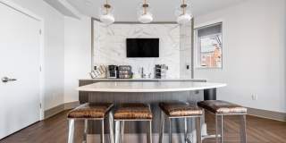 605 West End Gallery 38