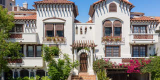 Mary Ellen BWB, LLC Gallery 1