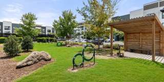 The Menlo Gallery 21
