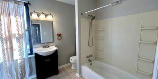 923 MCHENRY Street Gallery 3