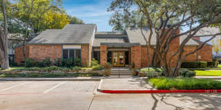 Clayton Pointe Gallery 26