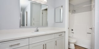 Summit At Warner Center Gallery 146