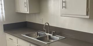 3747 CLARINGTON AVE Gallery 63