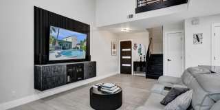 2800 W Aviary Drive Gallery 8