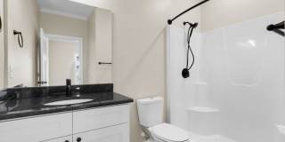 136 Macdonald Boulevard Gallery 23