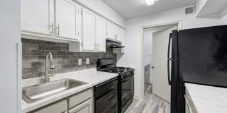 Laurel Oaks Gallery 8