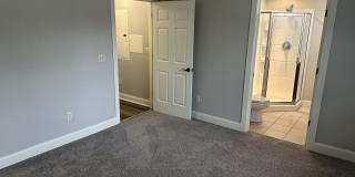 2 Monticello Village Drive Gallery 5