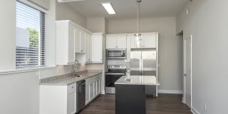 Second Avenue Apartments Gallery 10