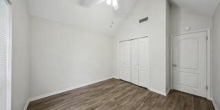 2412 Wilshire Dr Gallery 15