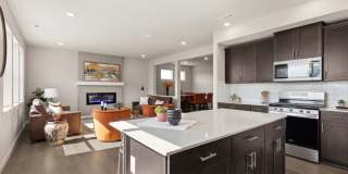 Modern 5 Bed Home Gallery 9