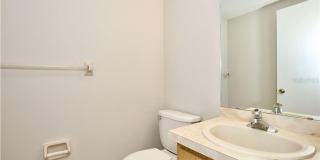 Just Listed!   Updated 2 Bedroom Townhome located in Downtown Orlando Gallery 12