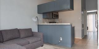Wesdgewood West Campus - 1BD / !BA - 10 Ft Ceilings - Nodern Appliances - Gated - W/D -  $1200 Gallery 5