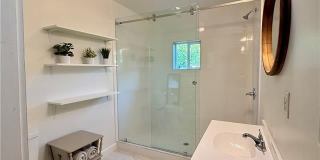 3725 ANNUNCIATION Street Gallery 4