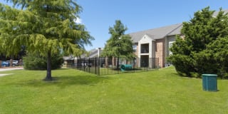 Arlington Hills Gallery 14