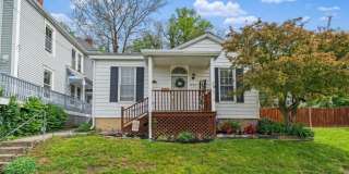 Cute bungalow house. | Available April | 6 month Lease Gallery 1