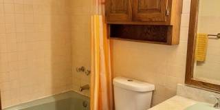 3360 184th Street unit: 3W Gallery 16