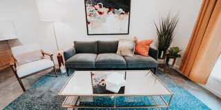 Regius Square Gallery 10