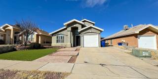 Northeast El Paso 3 Bed Refrig A/C Gallery 1