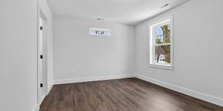 Spacious New Build in Quiet Glenmont / Silver Spring - Available Now Gallery 37