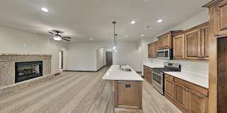 Luxury 4 Bedroom 2 Bathroom Home in Putnam City Schools Gallery 7