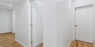 1711 Summit Glen Lane NE Gallery 29