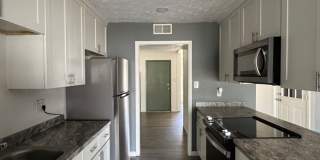 Charming 3 Bed 2 Bath Home with Fenced Yard Gallery 7