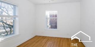 5214 North Damen Ave. Gallery 3