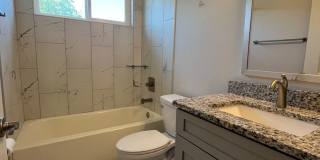 Newer Construction 3 Bedrooms 2 Baths! Gallery 15